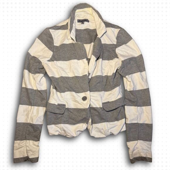 Madamoiselle Sweaters - Size Medium Grey and White Striped Sweater Blazer